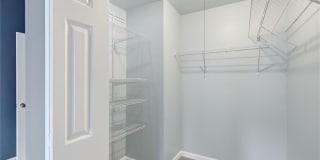 856 Saint Charles Avenue NE Gallery 23
