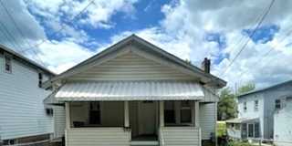 Newly Renovated Two Bedroom Home on Washington Street West Gallery 1