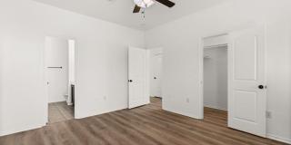 586 Creekside Circle Gallery 9