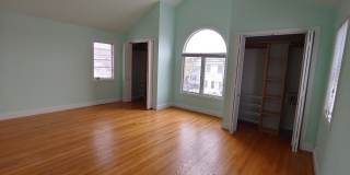 800 E Broadway Gallery 10