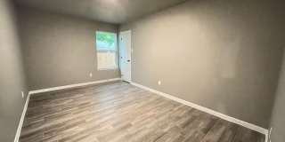 208 W Beeline Lane Gallery 11