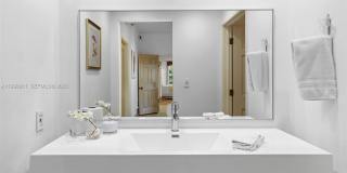 2211 Fisher Island Dr Gallery 38