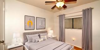 Spacious cozy home | Great location | 2 bedroom | 1 bath | 1 car garage Spacious cozy home | Great location | 2 bedroom | 1 bath | 1 car garage Gallery 8