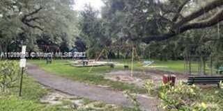 9441 Live Oak Pl Gallery 33