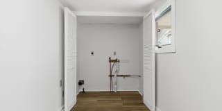 2521 N Main Avenue Gallery 3