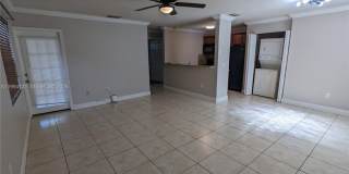 10677 NW 45th St Gallery 4