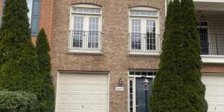 24693 KINGS CANYON Square Gallery 1