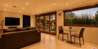 8740 W Saint Ives Dr Gallery 53