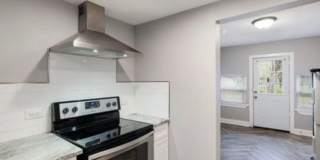 Charming 2BR House in San Antonio Gallery 3