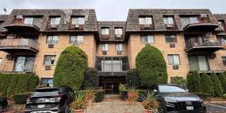 508 Central Park Avenue unit: 5211 Gallery 1