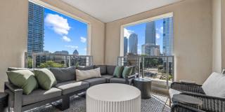 The Mint 425 Apartments Gallery 62