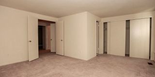 Fantastic 3br End-Unit Town Home in highly sought Silver Spring Neighborhood - Ready mid-June Gallery 9