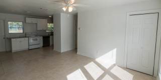 406 Essex Drive Gallery 4