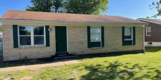 3 Bed, 1 Bath House with a partially finished basement with fenced back yard Gallery 1