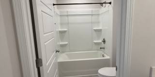 4 Bedroom Dog Friendly Home For Rent Near Post! Gallery 38
