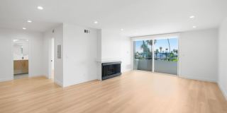 950 4th Street Gallery 31
