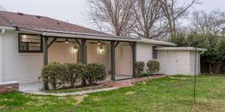 ***FULLY RENOVATED SINGLE LEVEL RANCH WITH AN ABUNDANCE OF OUTDOOR SPACE AND PARKING*** Gallery 32