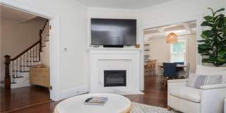 27 Mann Avenue Gallery 9