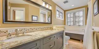 Elegant 4BR Retreat by Chautauqua & CU Elegant 4BR Retreat by Chautauqua & CU Gallery 18