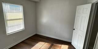 3 bedroom 1 bath Gallery 11