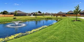 LUXURY 3 bedroom 2 bathroom cottage in 55+ community in Warr Acres, OK (LEASING SPECIAL) Gallery 3