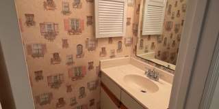 6703 Jefferson Pl. Gallery 12