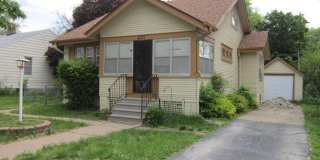 Nice 2 bed 1 bath house $1295 Section 8 OK Gallery 1