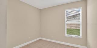 2546 WARREN ACRES Boulevard Gallery 21