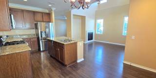 Beautifully maintained 2-bedroom, 2.5-bath with Loft • 1,504 sqft & 2-car garage. Gallery 13
