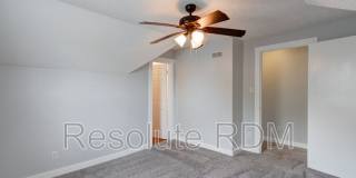 743 Cottage Avenue Gallery 31