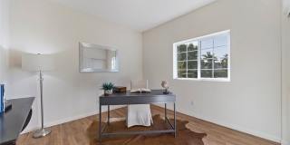 961 E Phillips Boulevard Gallery 7