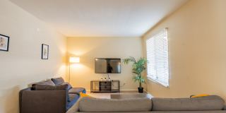 1047 E Alameda Dr Gallery 8