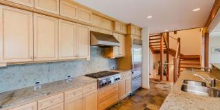Custom Built Bainbridge Island Waterfront Home with Dock Gallery 18