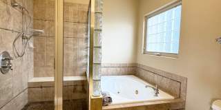 Stunning Executive 4 Bedroom 2 Bath Home in Northwest Loveland - 3-Car Garage! Gallery 25