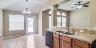 2317 Tropical Wind - 3 Bed/2 Bath - $1795month Gallery 19
