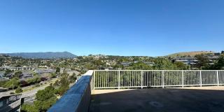 BEAUTIFUL UPPER 3BD/2BA UNIT PLUS BONUS ROOM. TIBURON CONDO. MT.TAM VIEWS! Gallery 3