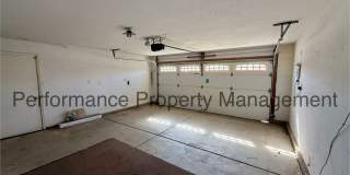 Stunning 5 Bed/2 Bath NW Bakersfield Home Gallery 20