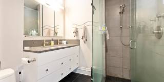 3647 North Wilton - 2 Gallery 8