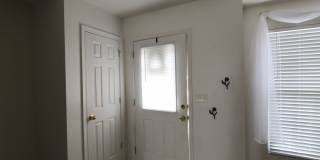 Liberty Square Townhome with Fenced Yard! Gallery 7