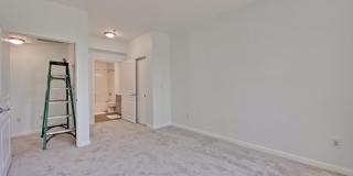 Excellent 2 Bed 2 Bath Condo - Completely Remodeled! Gallery 37