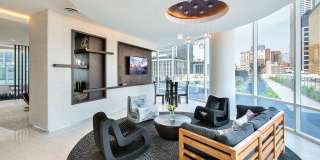 360 Market Square Gallery 8