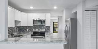 2 Bed 2 Bath Condo for Rent in 55+ Peaceful Community! Gallery 8