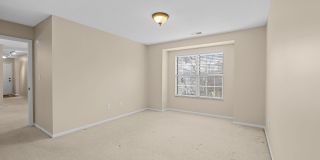 Gorgeous 2 bedroom home- Move-In Ready Condo in Parkview. Minutes to Downtown Greenville & the New Harris Teeter Shopping Hub! Gallery 20