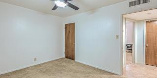 5304 Bedford Street Gallery 18