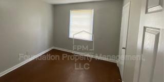 732 Tampa Avenue Gallery 10