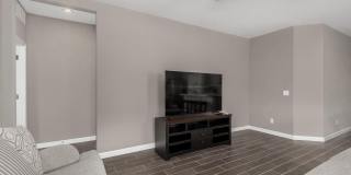 23950 W Hilton Avenue Gallery 8