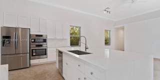 1666 Victoria Pointe Cir Gallery 71