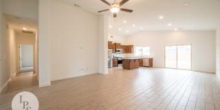 2022 South/East Fresno Home, 4BR/2BA - Lots of Amenities! Gallery 18