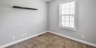 Pet Friendly Three Bedroom with Bonus! Gallery 13
