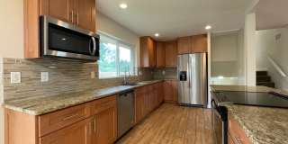 Newly Remodeled 6 Bed 3 Bath Martin Acre’s Home in Boulder Gallery 5